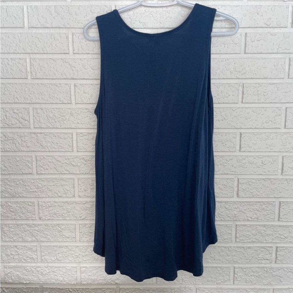 Torrid Tank - Picture 2 of 3